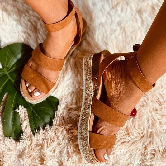 Cristine® | Stilvolle und elegante allgemeine Sandalen