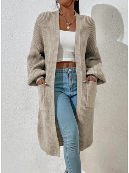 Olya | Klassische und bequeme Winter-Strickjacke