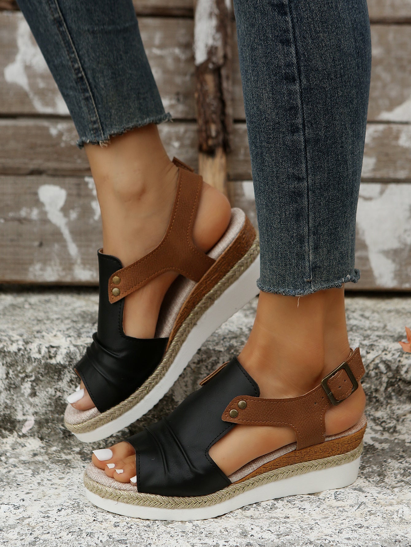 Ariyah® | Lässige Slip-On-Plattform Peep-toe-Sandalen