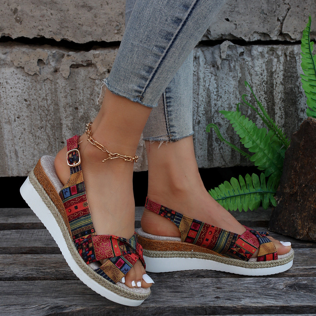 Adelaide® | Bedruckte Espadrilles mit offenem Zeh und Slingback-Keil