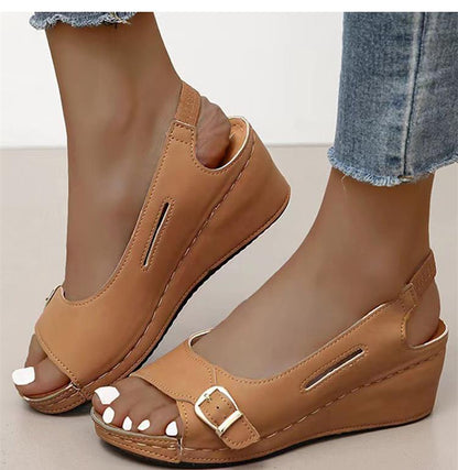 Stützende und modische allgemeine orthopädische Sandalen