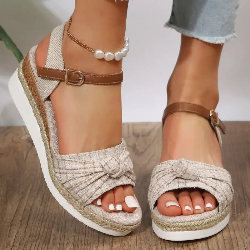 Leonora® | Stilvolle und elegante Sommersandalen