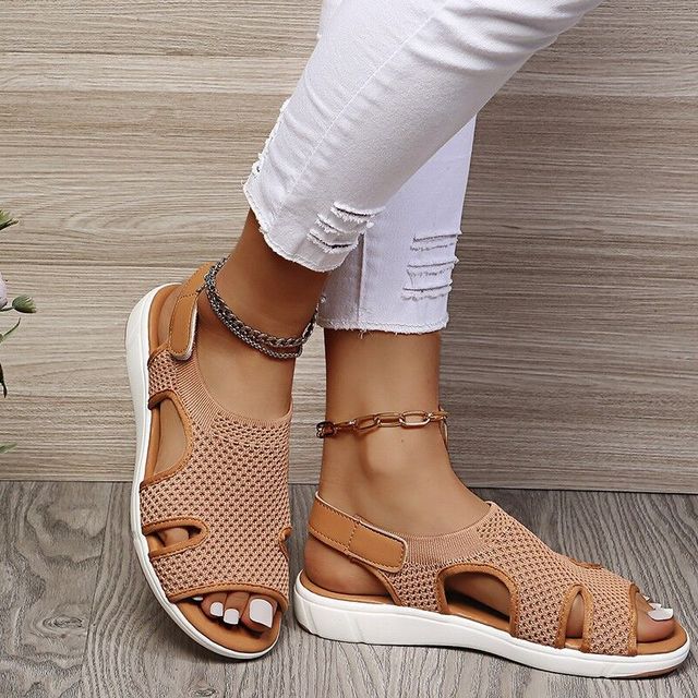 Jenessa® | Verspielte und luftige Sandalen