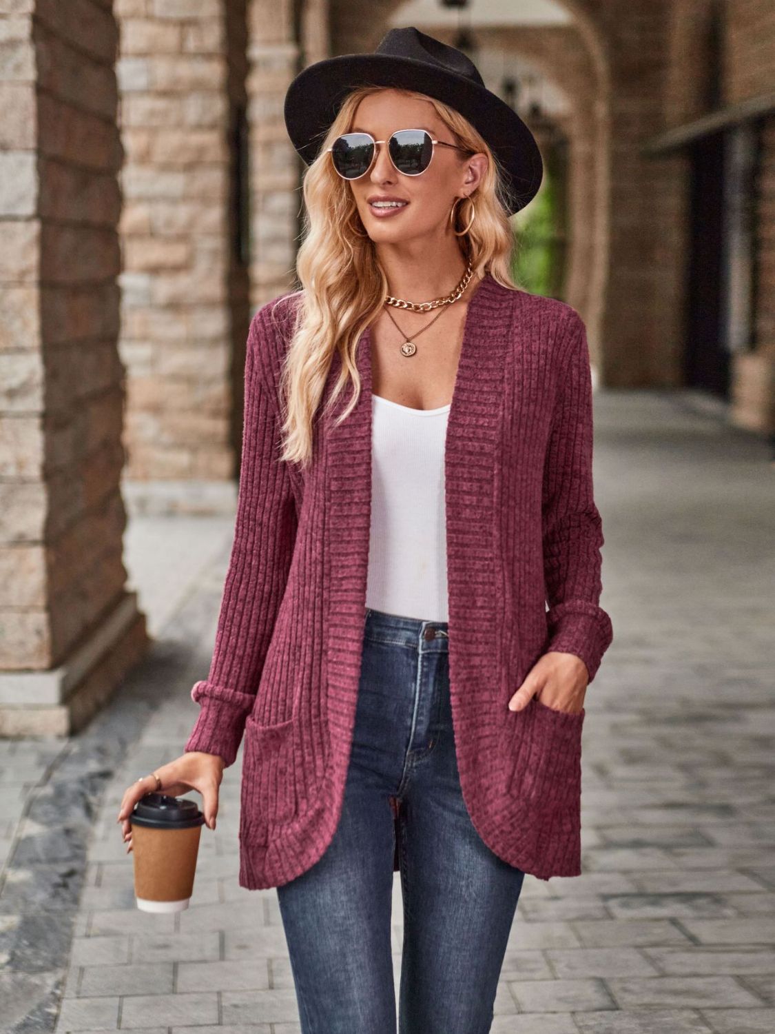 Deon | Zeitlose und elegante Strickjacke Winter